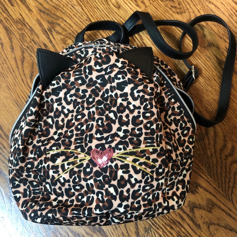 Small cat backpack